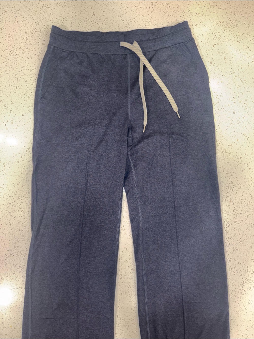 Vuori Women's Halo Essentials